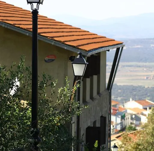 Aurora Boreal בית הארחה 2*